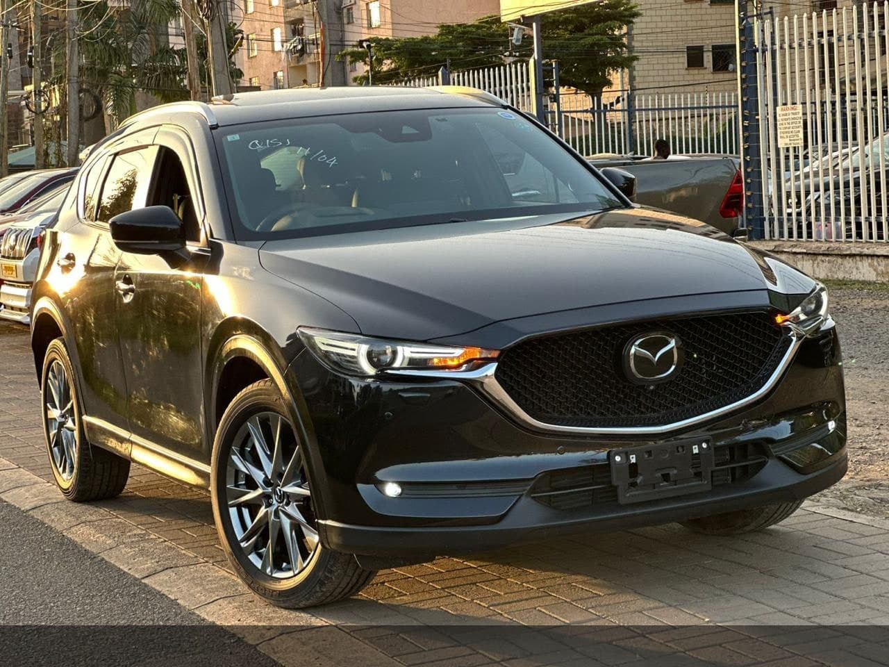2019 Mazda CX-5 XDL image 2