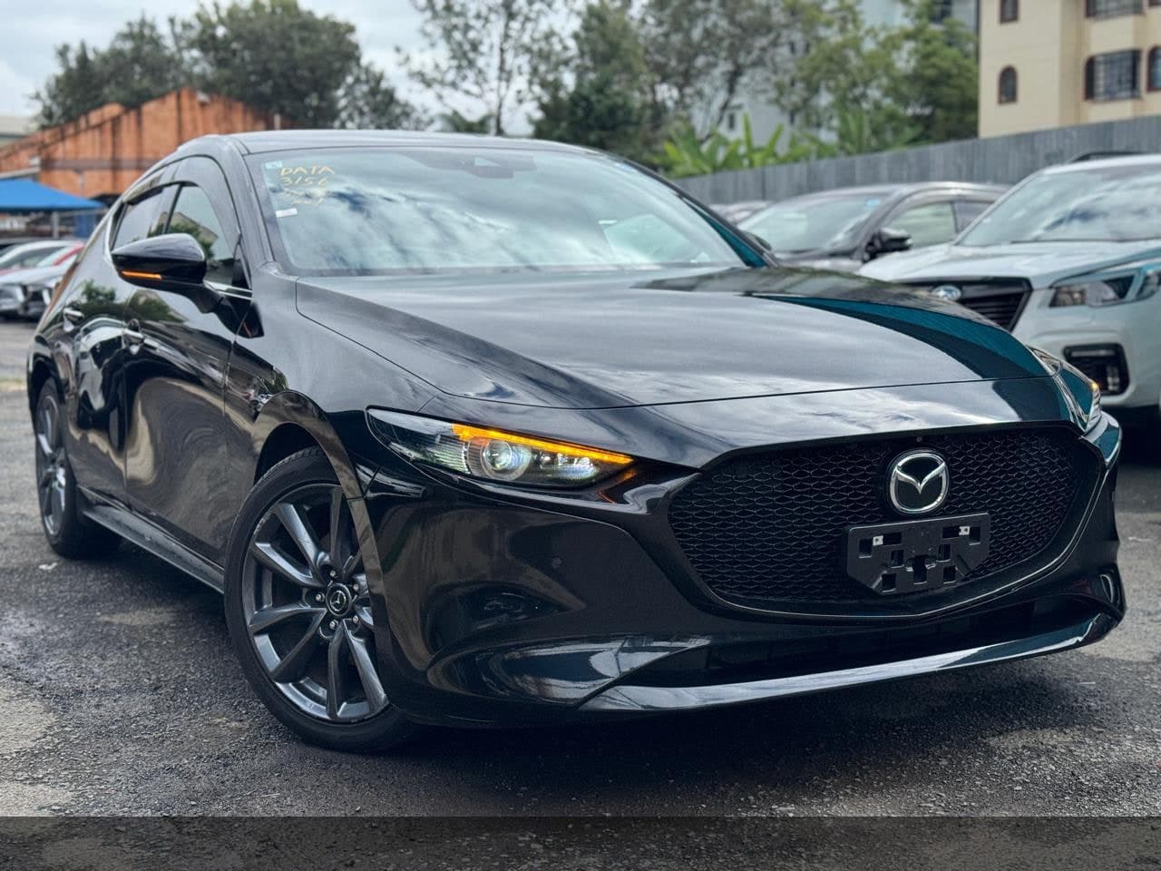 2019 Mazda 3 BURGUNDY PACKAGE image 3
