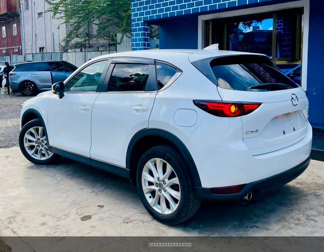 2018 Mazda CX-5 image 3