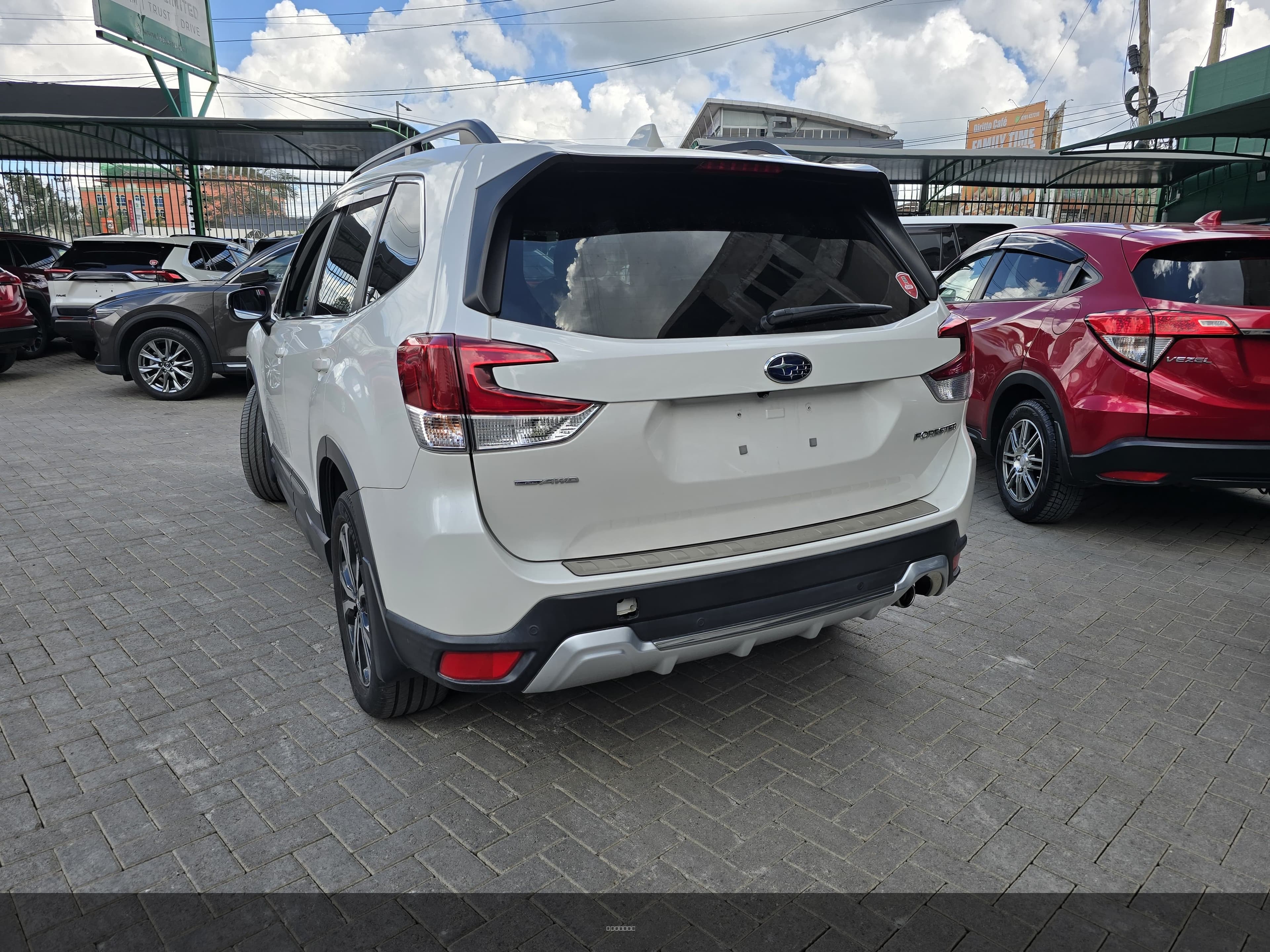 2018 Subaru Forester SK9 image 2