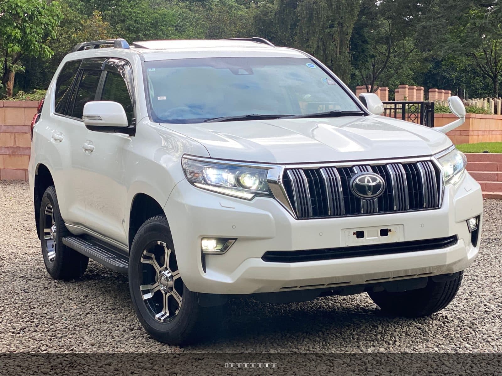 Toyota Land Cruiser ( J150 )