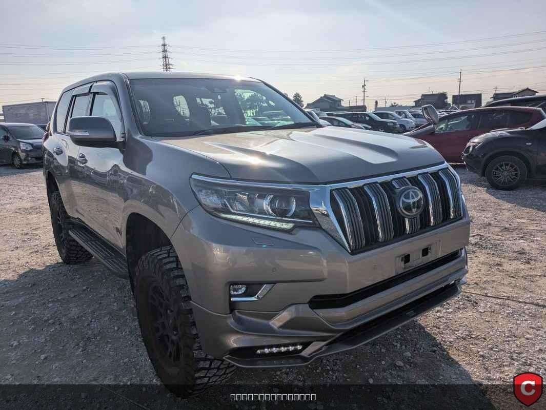 Toyota Land Cruiser ( Prado TX-L )