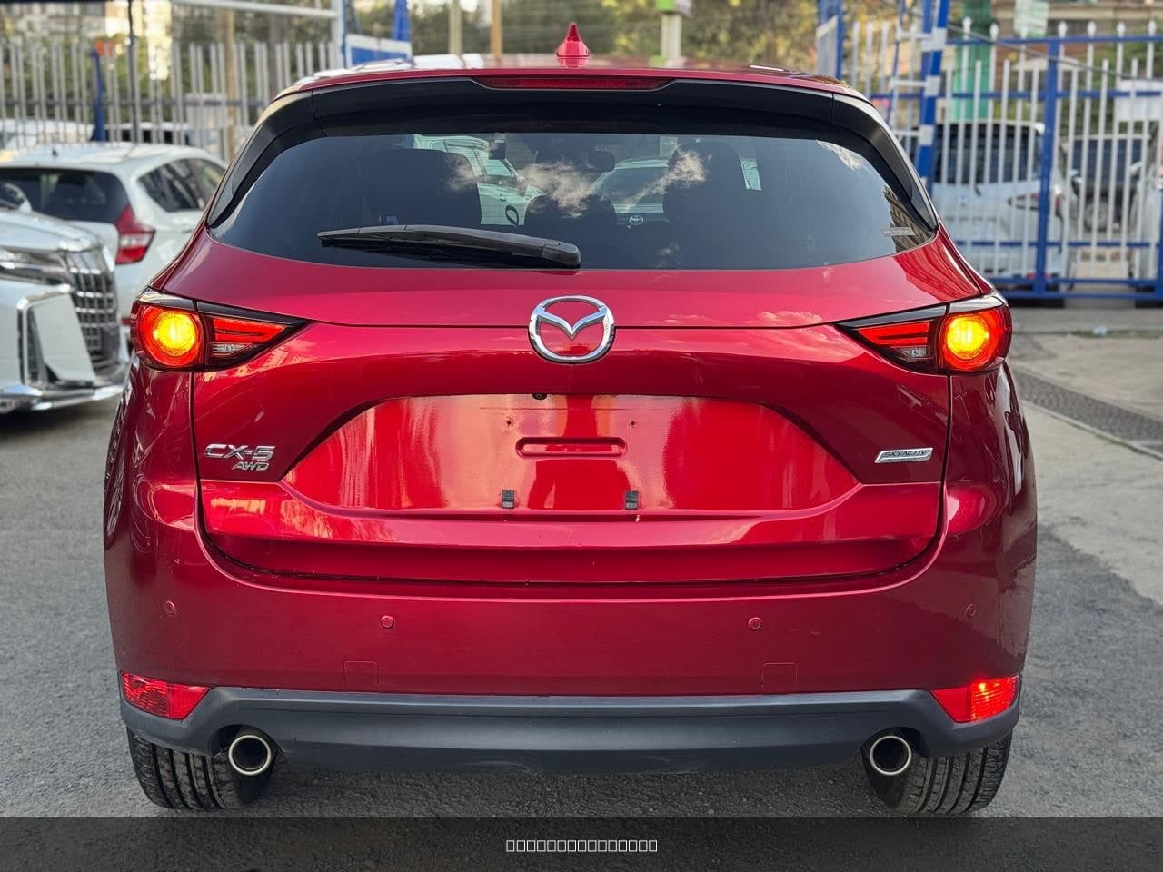 2019 Mazda CX-5 L Package image 2