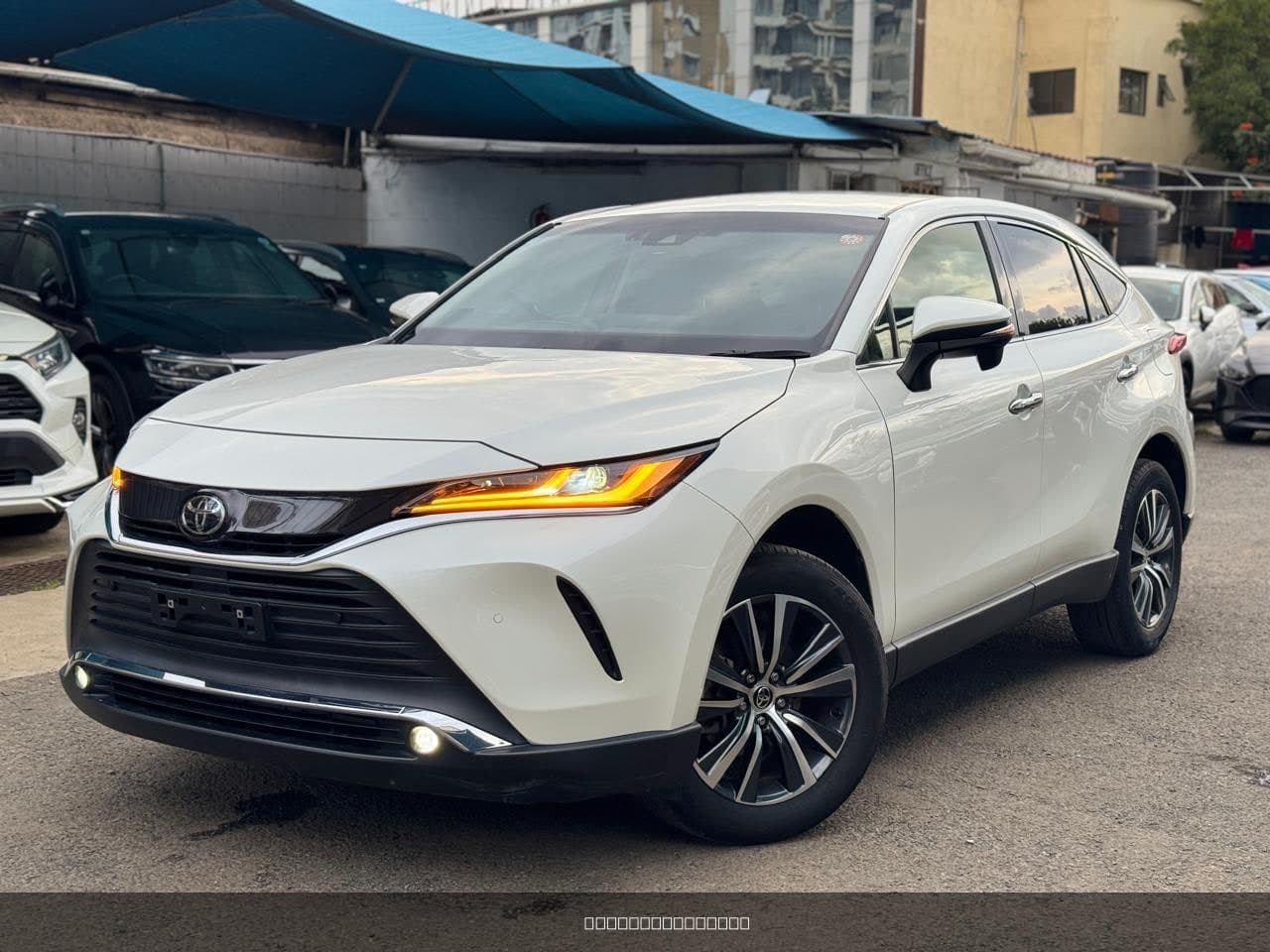 2020 Toyota Harrier Z image 4