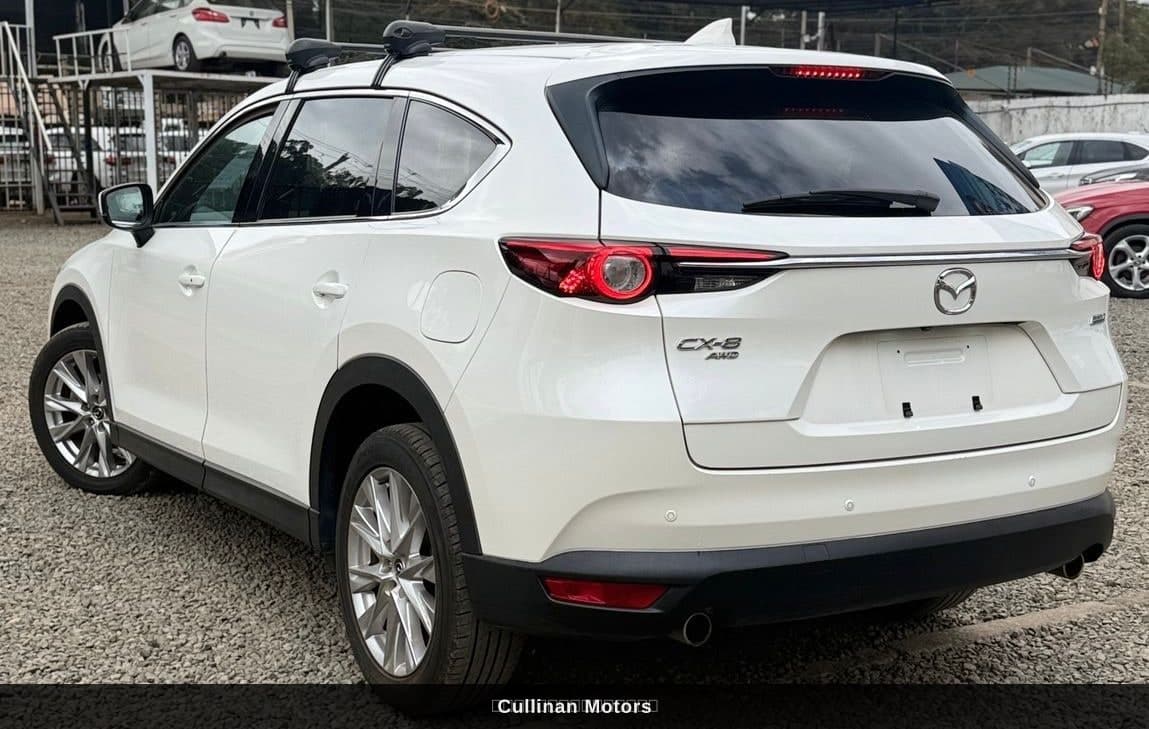 2018 Mazda CX-8 image 5